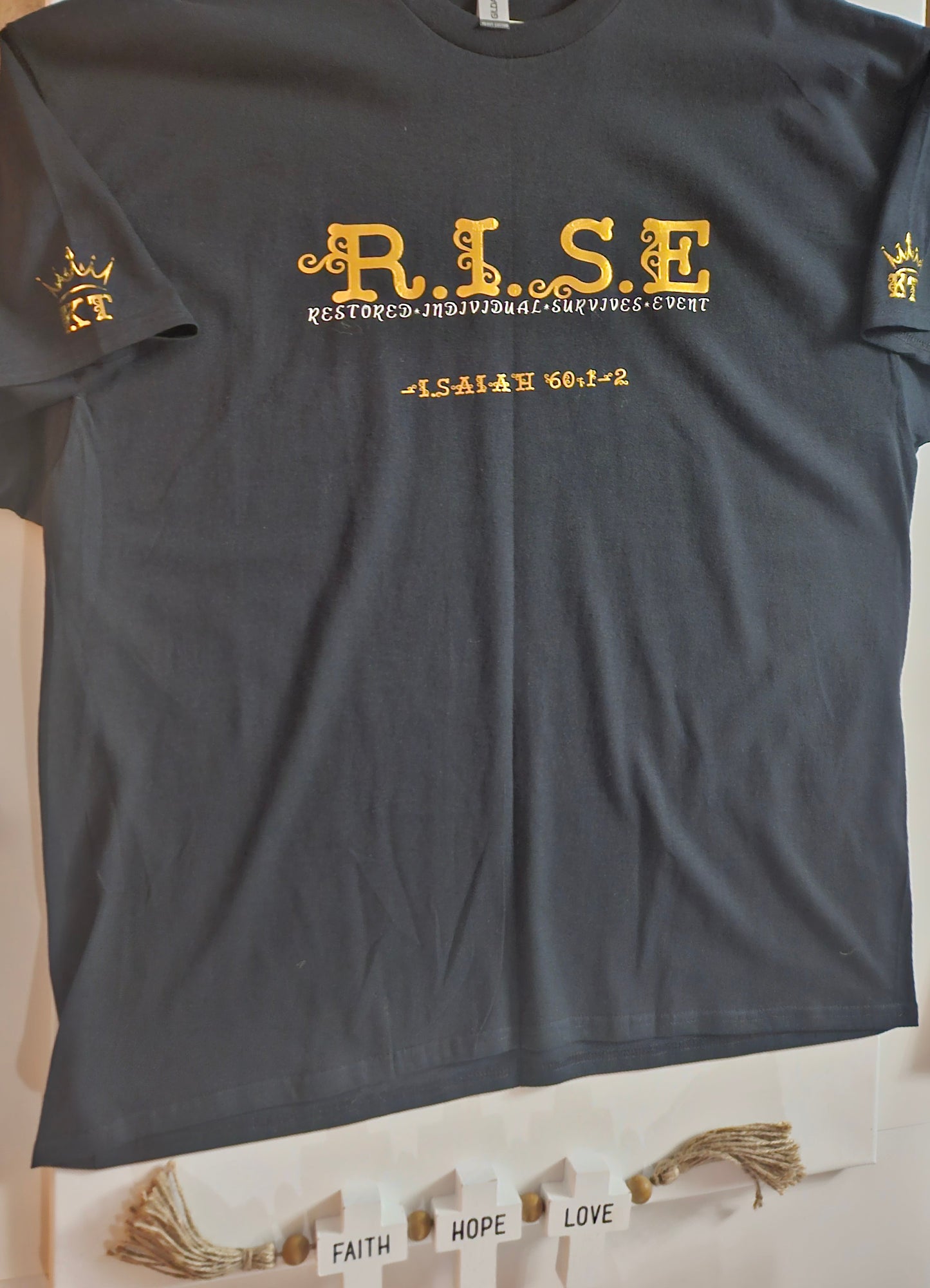 R.I.S.E. | T-Shirt